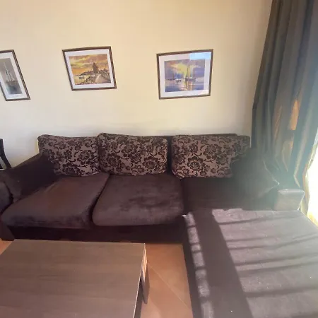 Kalia B23 One Bedroom Апартаменти *